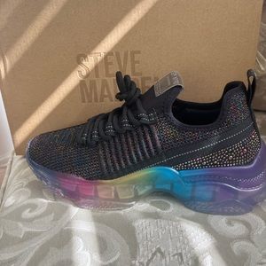 Brand new Steve Madden shoes